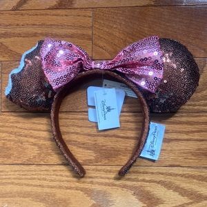 Minnie Mouse Chocolate Bar Ears